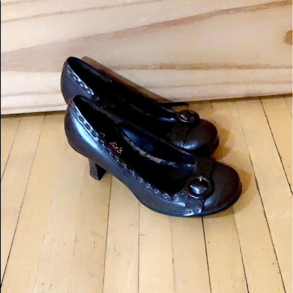 LIKE NEW CANDIE’S BETSEE HEELS 👠 - Picture 3 of 15